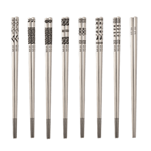 Logo And Pattern Can Be Customized Hotels And Household chopsticks Stainless Steel Chopsticks With Gift box