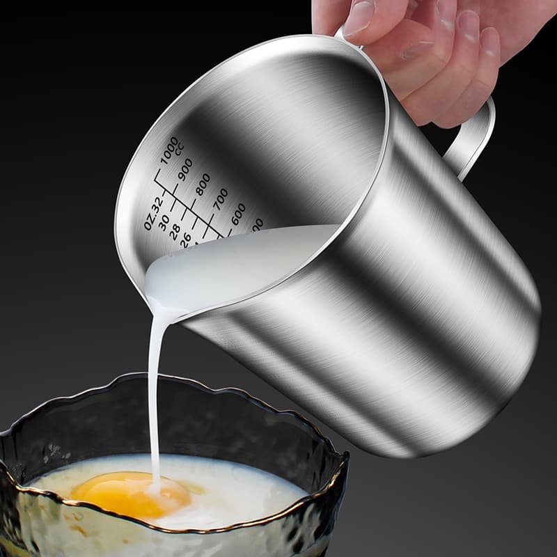 Wholesale 304 Stainless Steel Coffee Latte Art Cup Milk Frothing Pitcher Measuring Cup With Scale